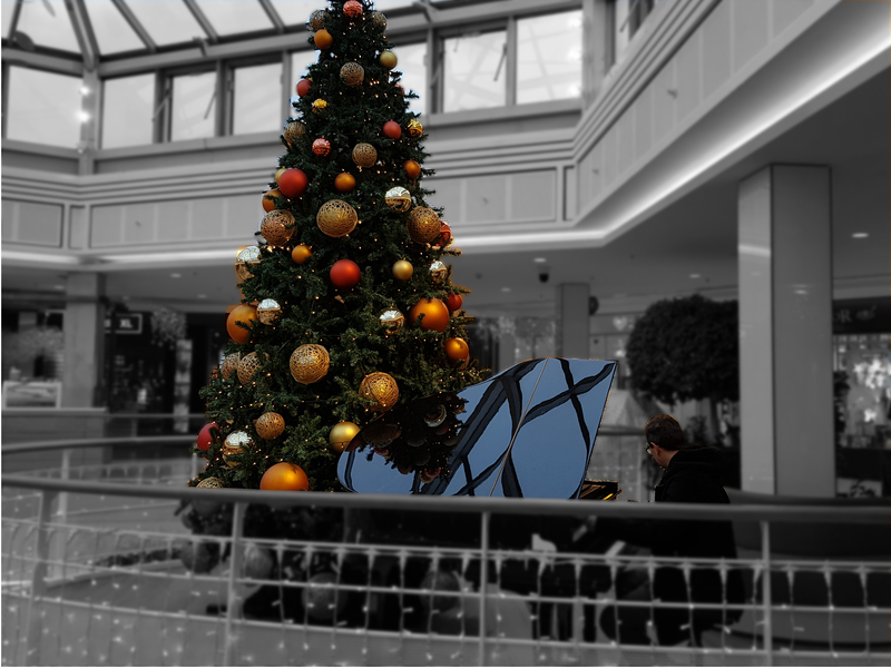 Me colé en el piano del centro comercial...